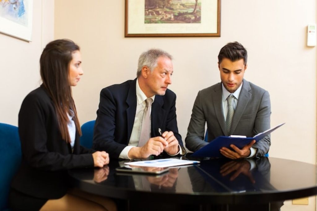 What are the benefits of having a family lawyer on your contact list? family lawyers in Townsville