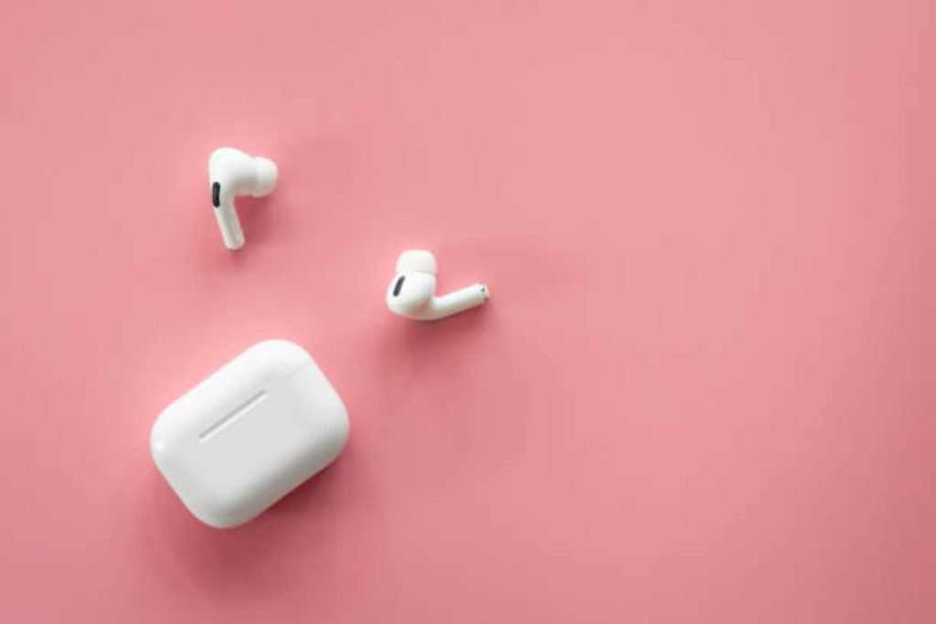 how to add airpods to find my iphone