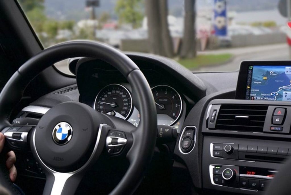 gps tracker for car