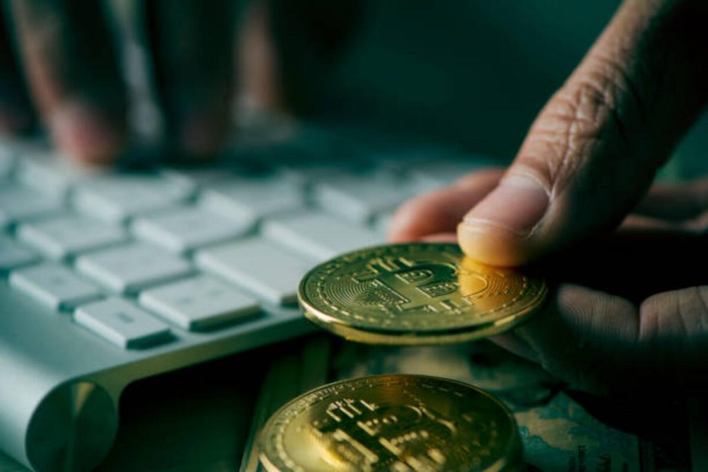 How to avoid cryptocurrency scams like Ceshiym