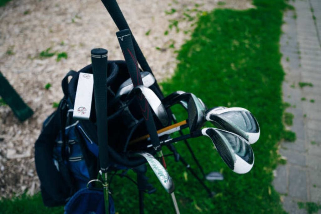 How to Choose the Best Disc Golf Bag