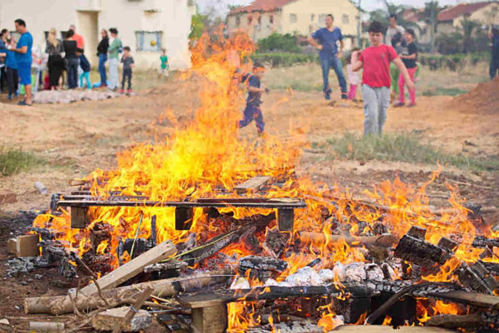 The Biblical Meaning of Burning House in Dreams