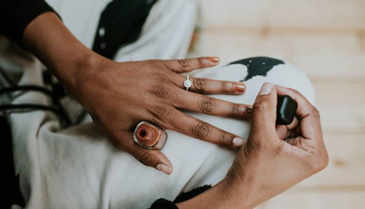 press on nails