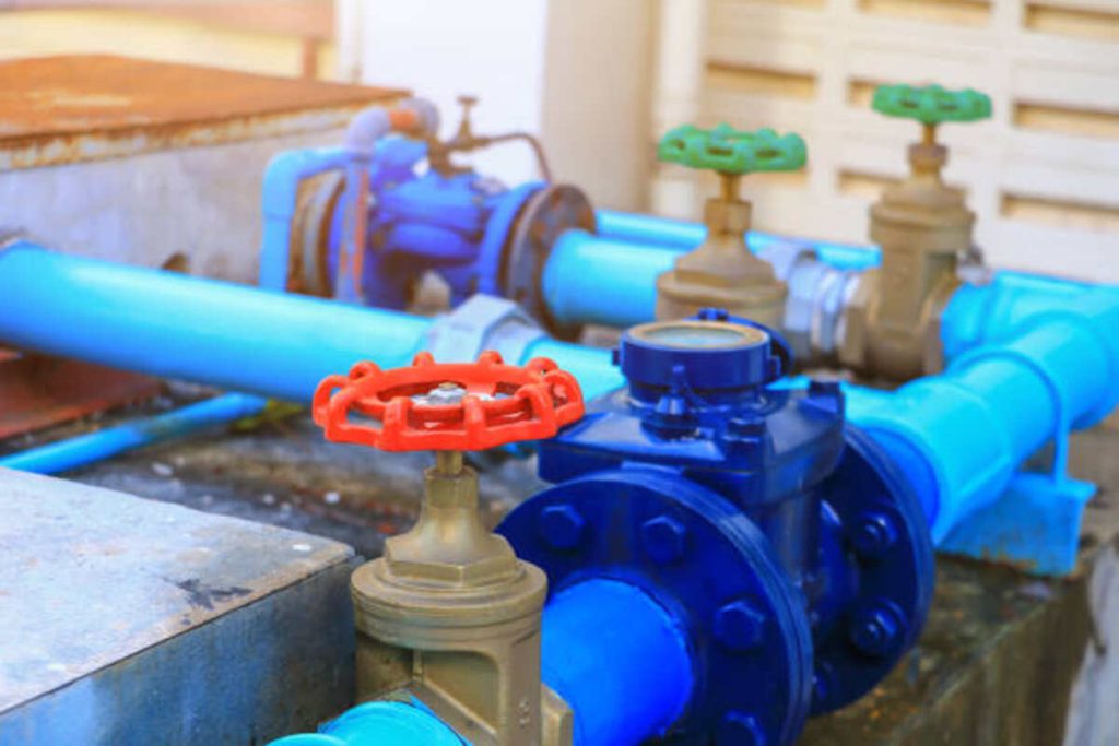 outdoor plumbing