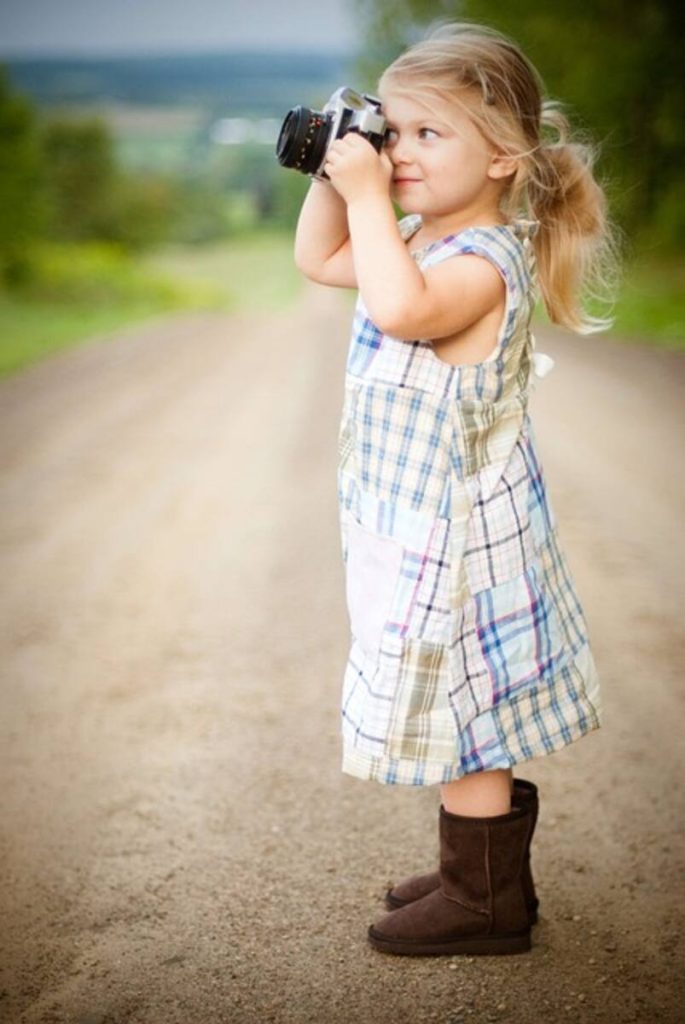 A Baby and Family Photographer focuses on Preserving Family Legacies in Photographs baby and family photographer