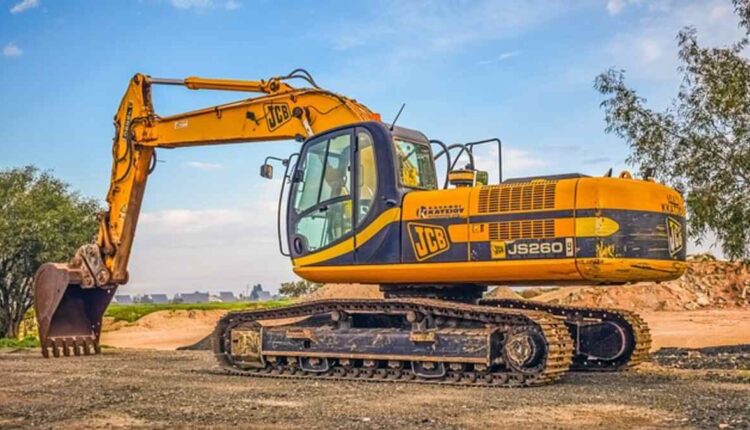Heavy Construction Equipment Rentals for Extreme Weather Conditions
