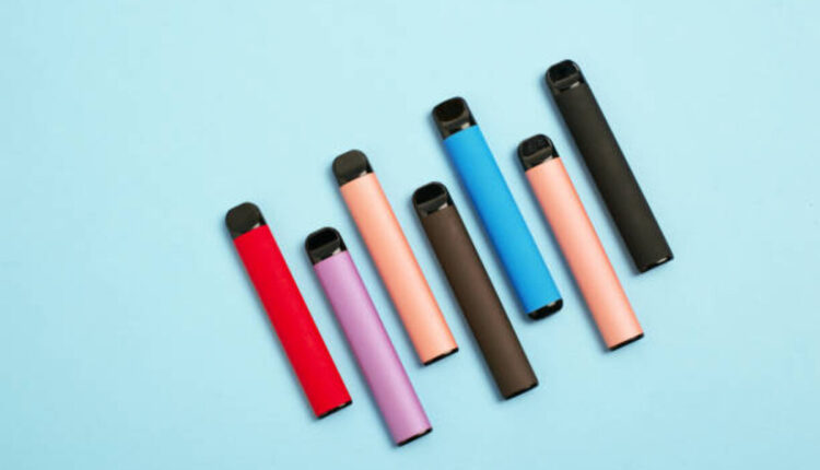 Esco Bars vs . Traditional Vapes Key Differences