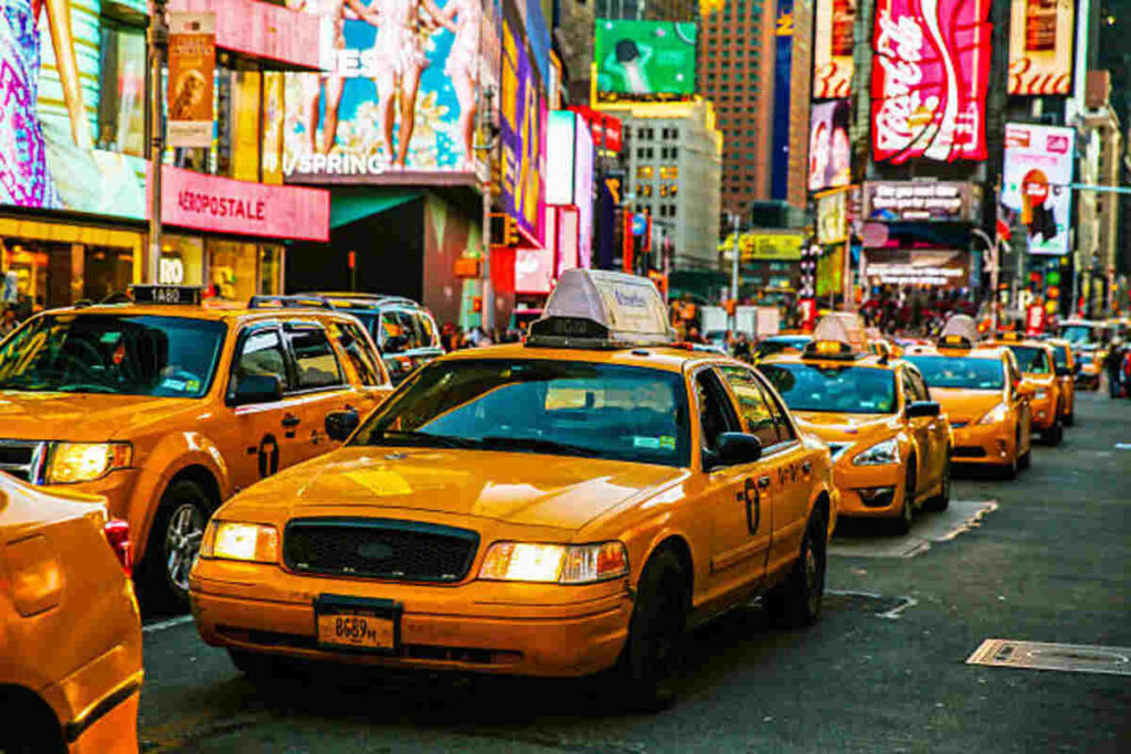 Very affordable Taxi Services from Walton to Gatwick