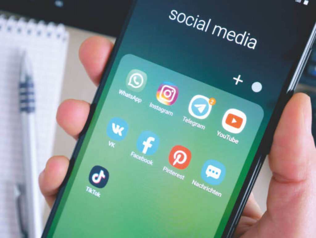 Best Social Media Marketing Websites in 2025