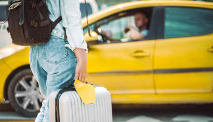 Benefits of Private Airport Transfers in Amsterdam