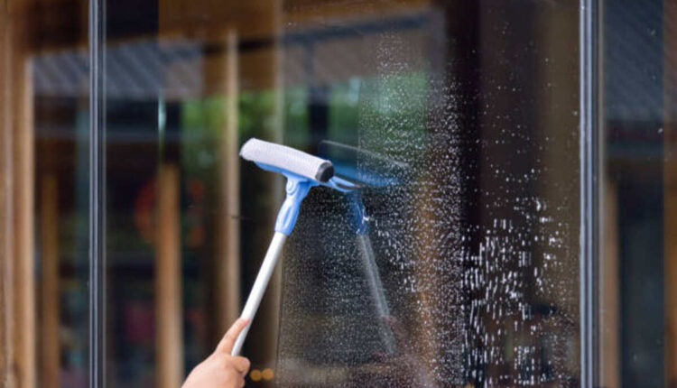 Essential Tips for Choosing Window Cleaners