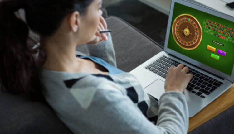 Identifying Reliable Online Poker Games
