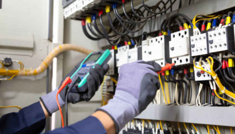 Choosing the Right Local Electrician for You