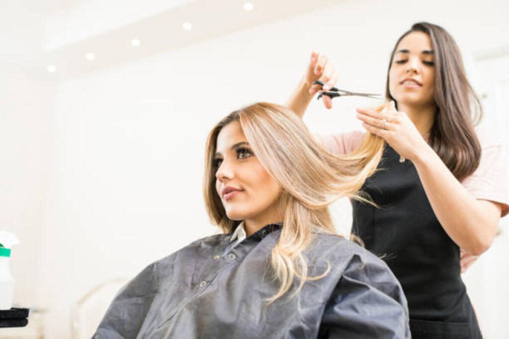 home service salon dubai
