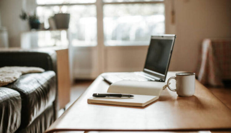 Desk mat with design