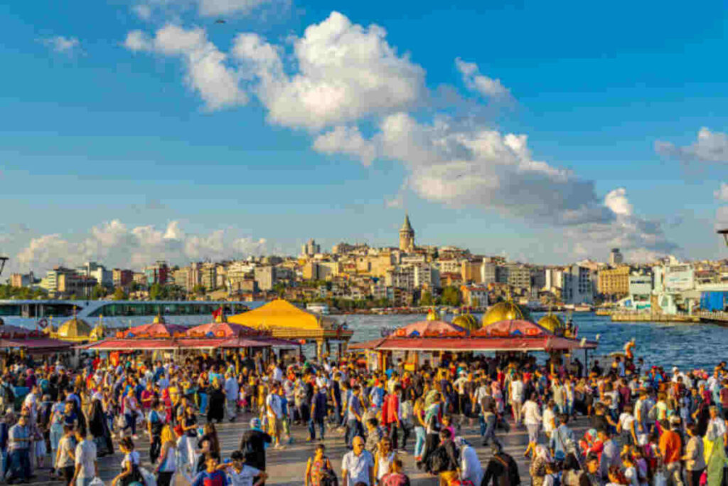 bosphorus dinner cruises