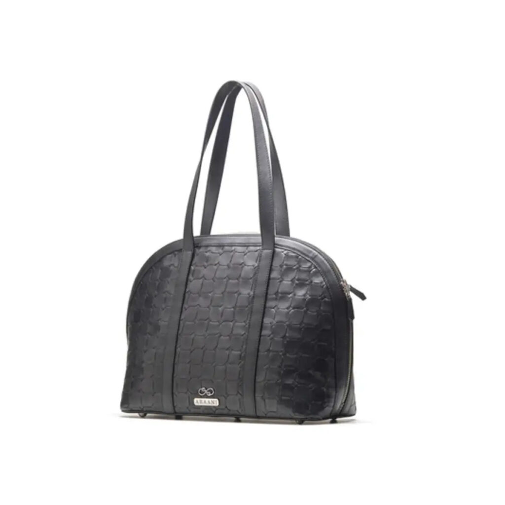Why Thoughtfully Designed Tote Bags Are Replacing Disposable Fashion